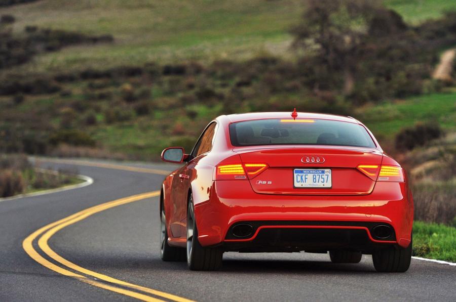 Audi RS5 Coupe 2012 года  (NA) (фото 93 из 104)